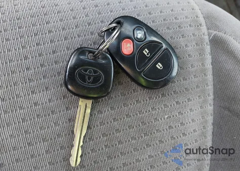 2006 Toyota Sienna Le from USA, damaged, VIN 5TDZA23CX6S451898